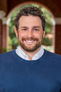 Joshua Turner headshot