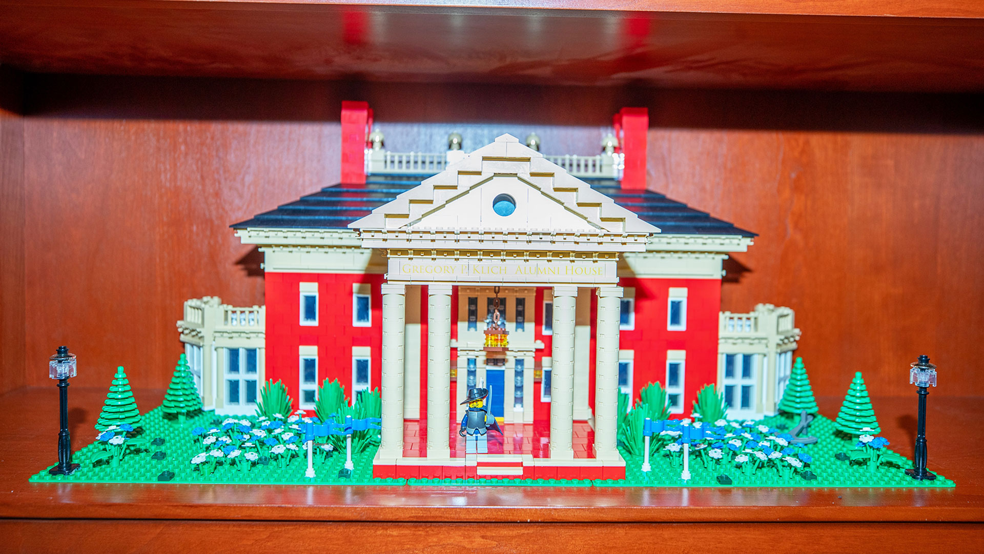 A lego version of the Alumni House