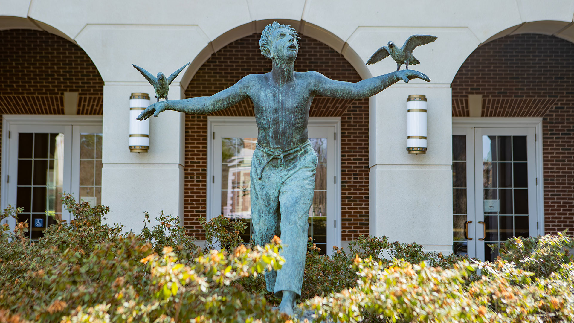 Oxidized statue of Francesco on CNU's campus